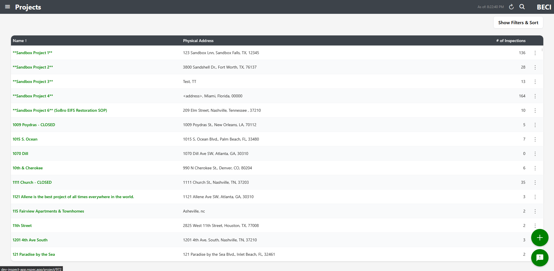 Projects screen with project list and green plus floating action button